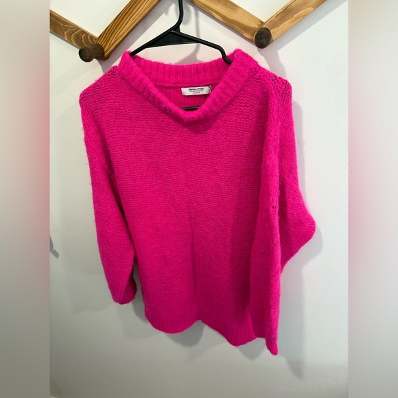 SMASH & TESS HOT PINK KNIT SWEATER - Picture 2 of 6